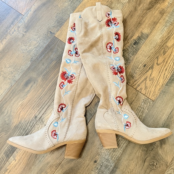 Carlos Santana Shoes - OTK Over the Knee Country Western Embroidered floral tan suede boots cottagecore